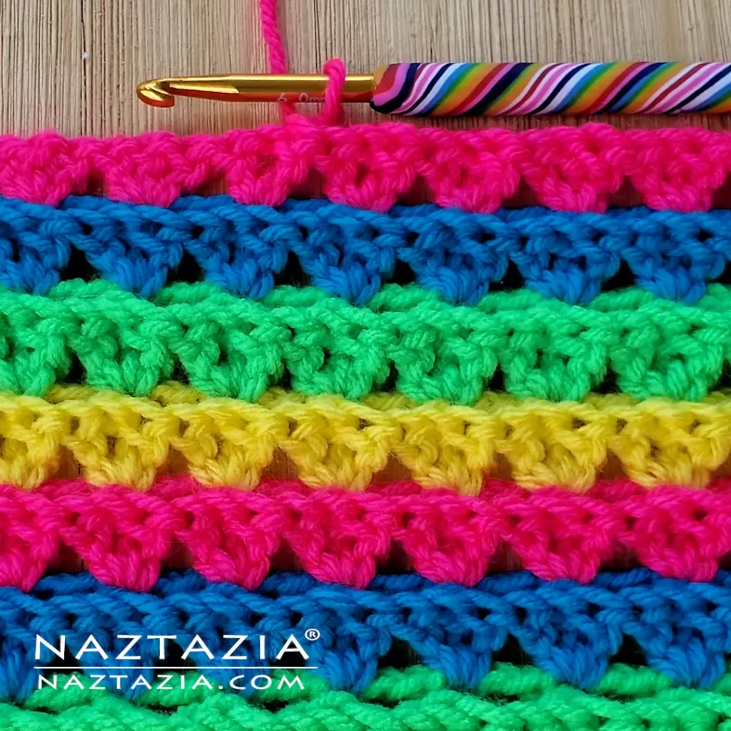 Crochet 3D Granny Stitch Written Pattern and Video Tutorial