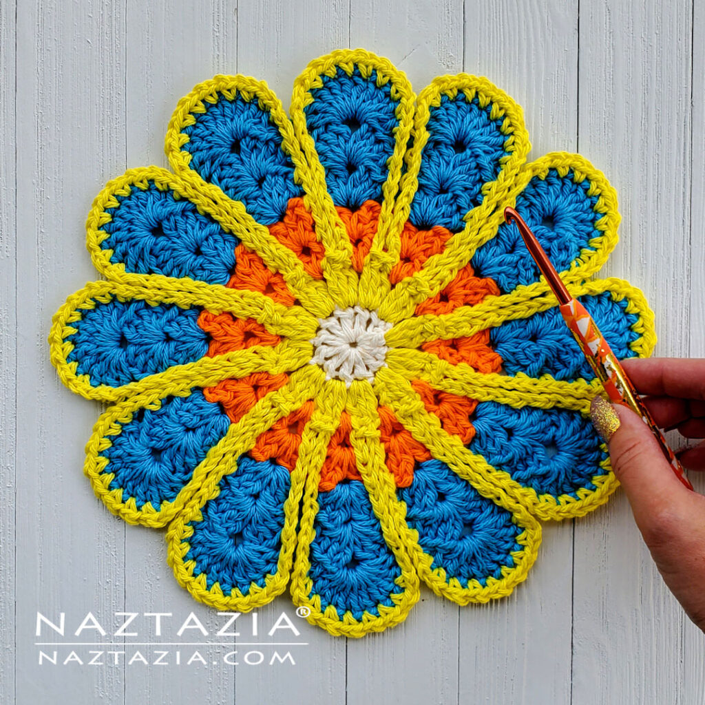 Crochet 12 Petal Flower Written Pattern and Video Tutorial