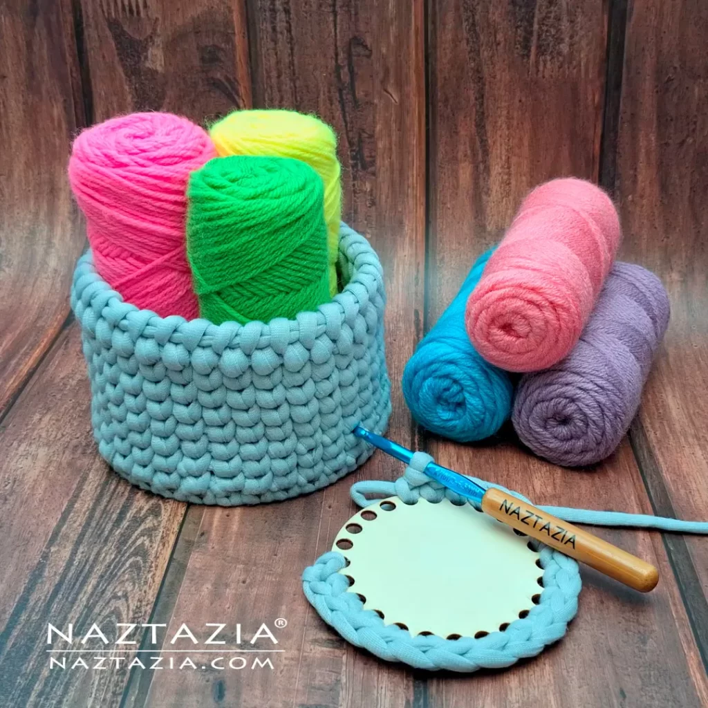 Crochet Basket with Wooden Base by Donna Wolfe from Naztazia