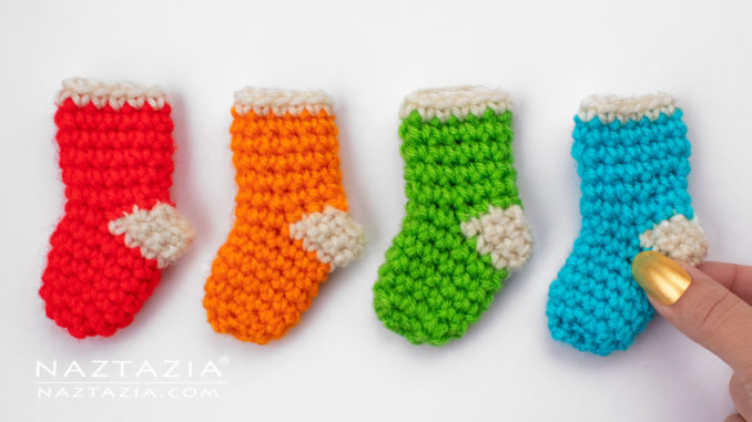 Crochet Mini Stocking Pattern