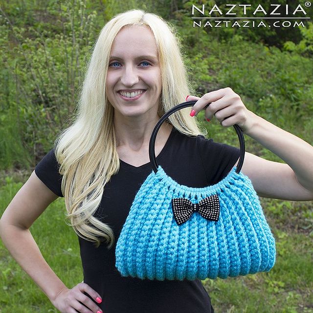 Crochet Savvy Handbag by Naztazia