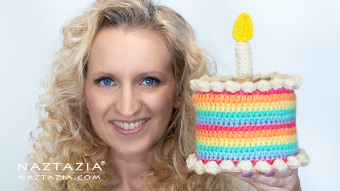 Crochet Birthday Cake DIY