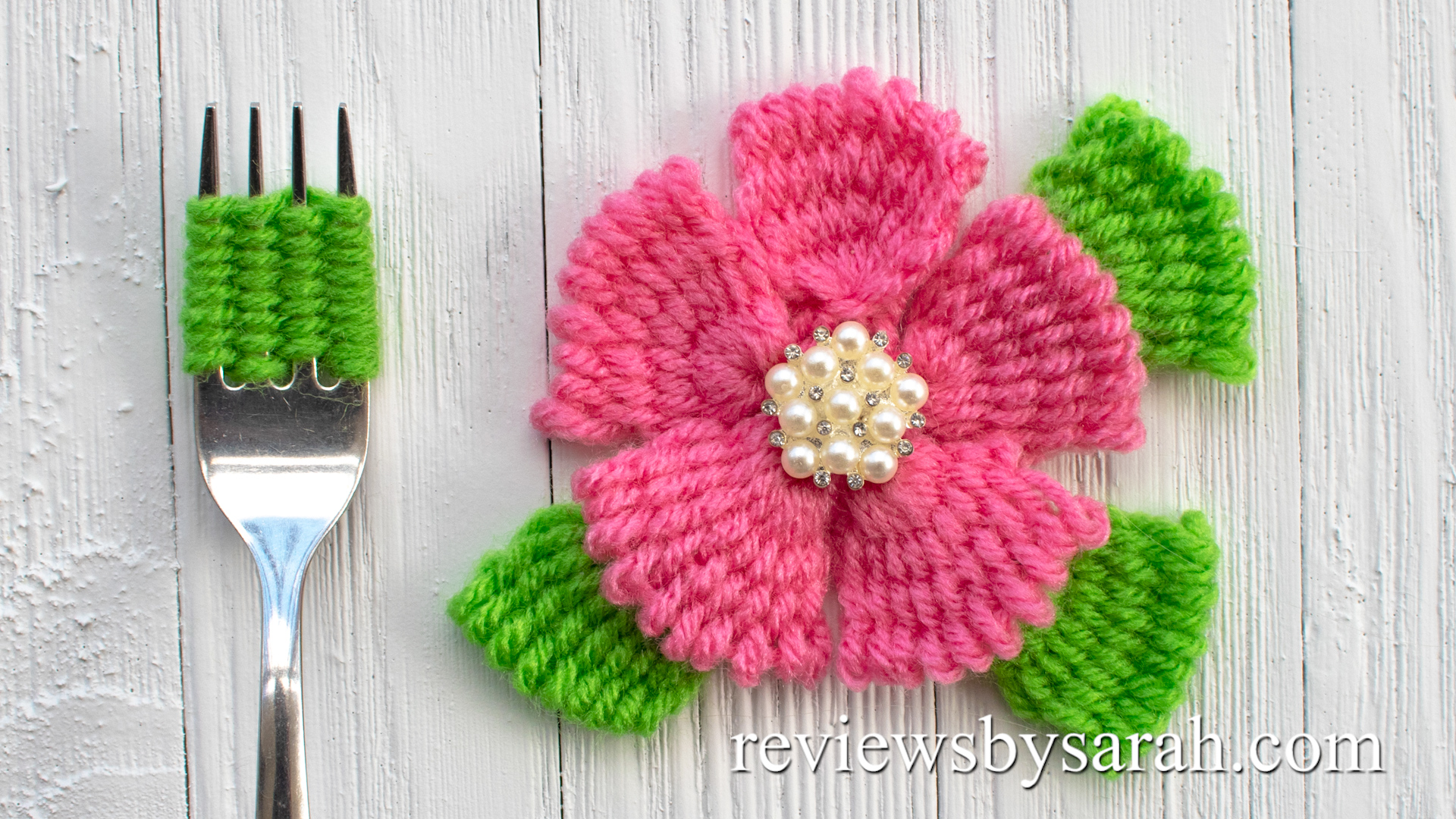 how to make yarn flowers without a loom