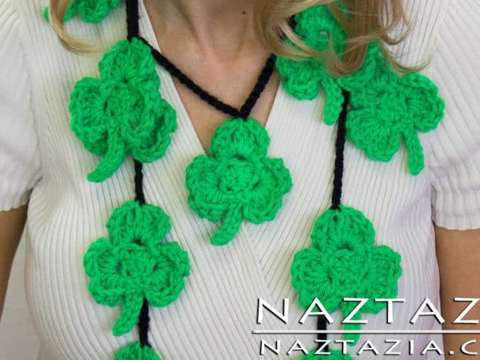 How to Crochet Hook Holder Case Naztazia