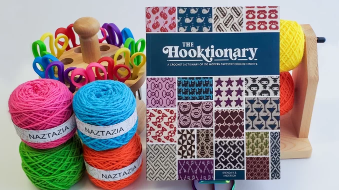 The Hooktionary Book Review by Naztazia